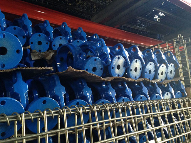 鑫江花漾里大口径蝶阀顺利发货