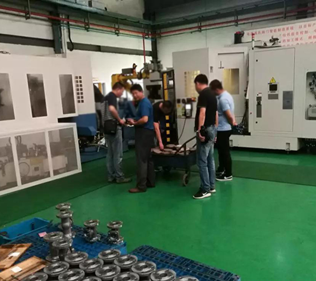 杭州客户考察埃美柯阀门产品当场签约合作